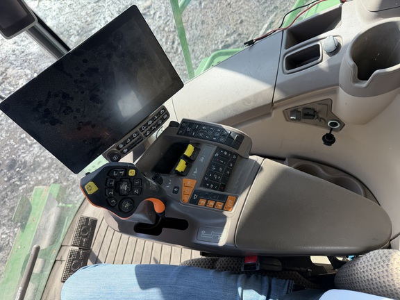 2024 John Deere S770 - Photo42