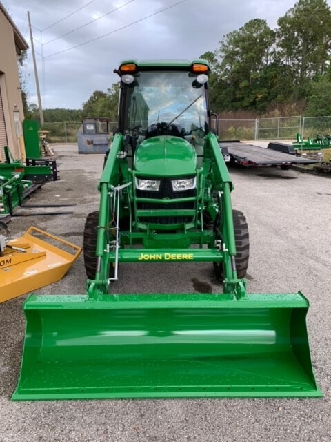 2025 John Deere 4066R Image 2