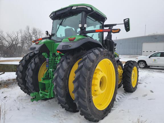 2025 John Deere 8R 370 - Photo11