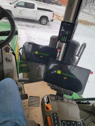 2025 John Deere 8R 370 - Photo12