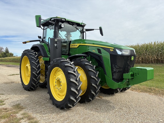 2025 John Deere 8R 370 - Photo3