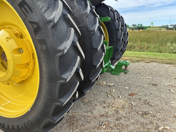 2025 John Deere 8R 370 - Photo25
