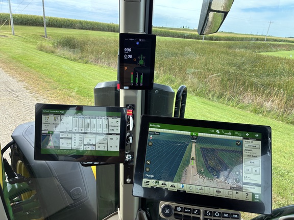 2025 John Deere 8R 370 - Photo41