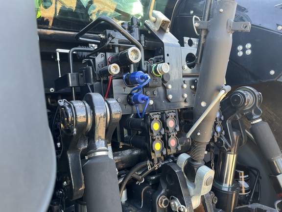 Deutz-Fahr 9340 image 29