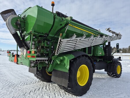 Used 2019 John Deere F4365 Self Propelled Applicators at Horizon Ag & Turf in St. Paul, AB - Photo26