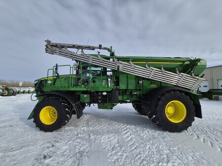 Used 2019 John Deere F4365 Self Propelled Applicators at Horizon Ag & Turf in St. Paul, AB - Photo12