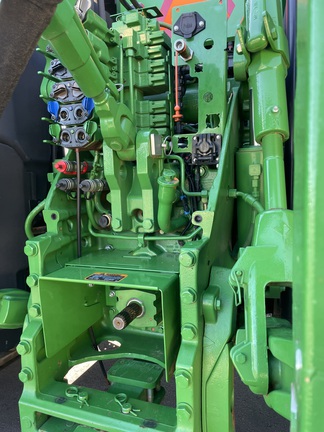 2023 John Deere 8RX 410