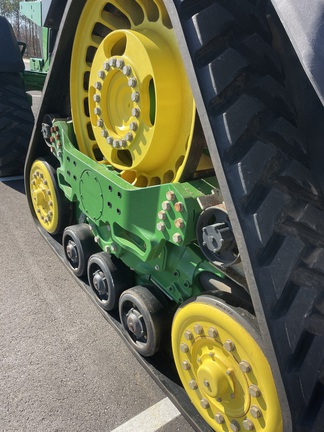 2023 John Deere 8RX 410