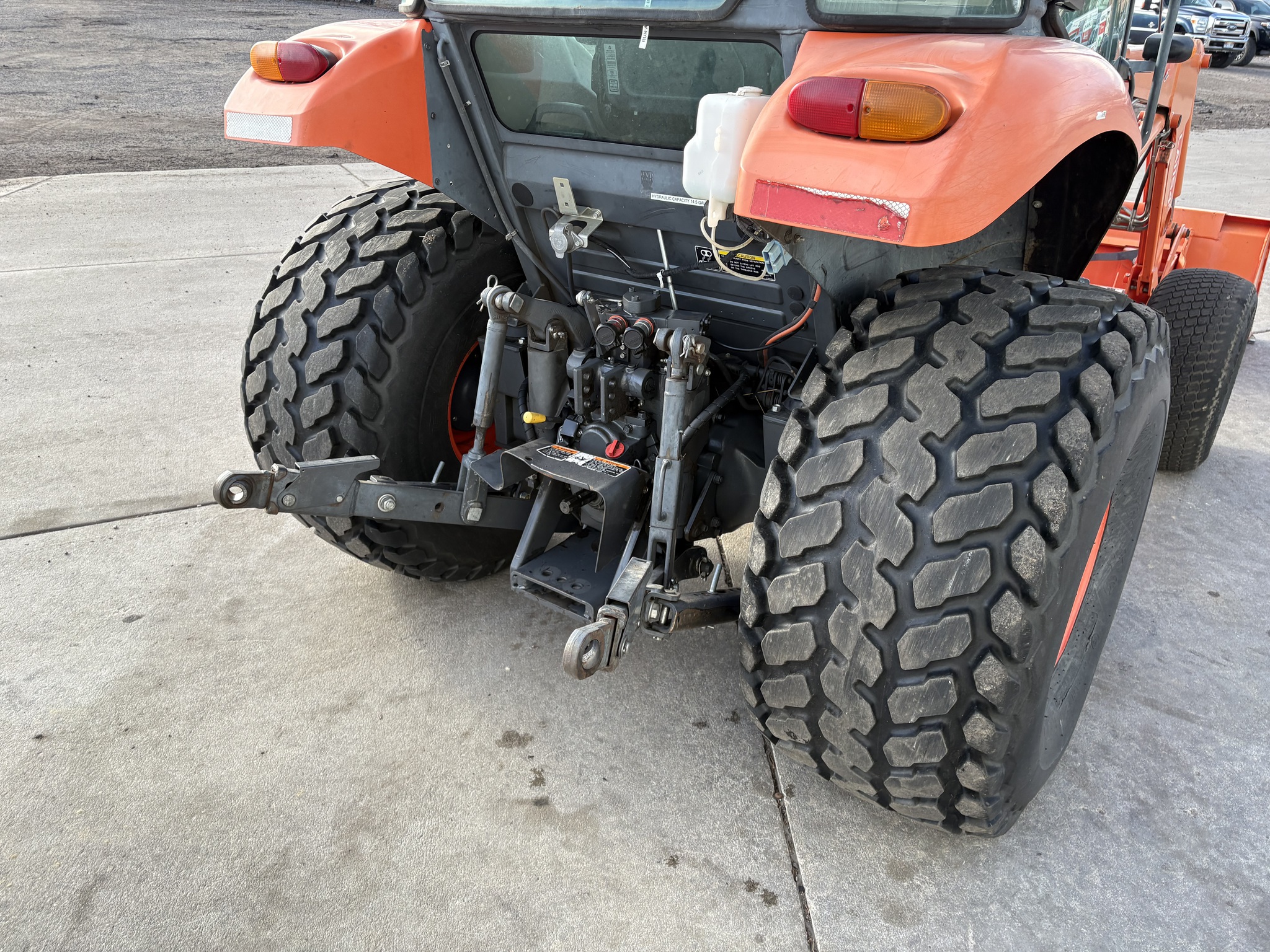 Kubota M7060 Image 16