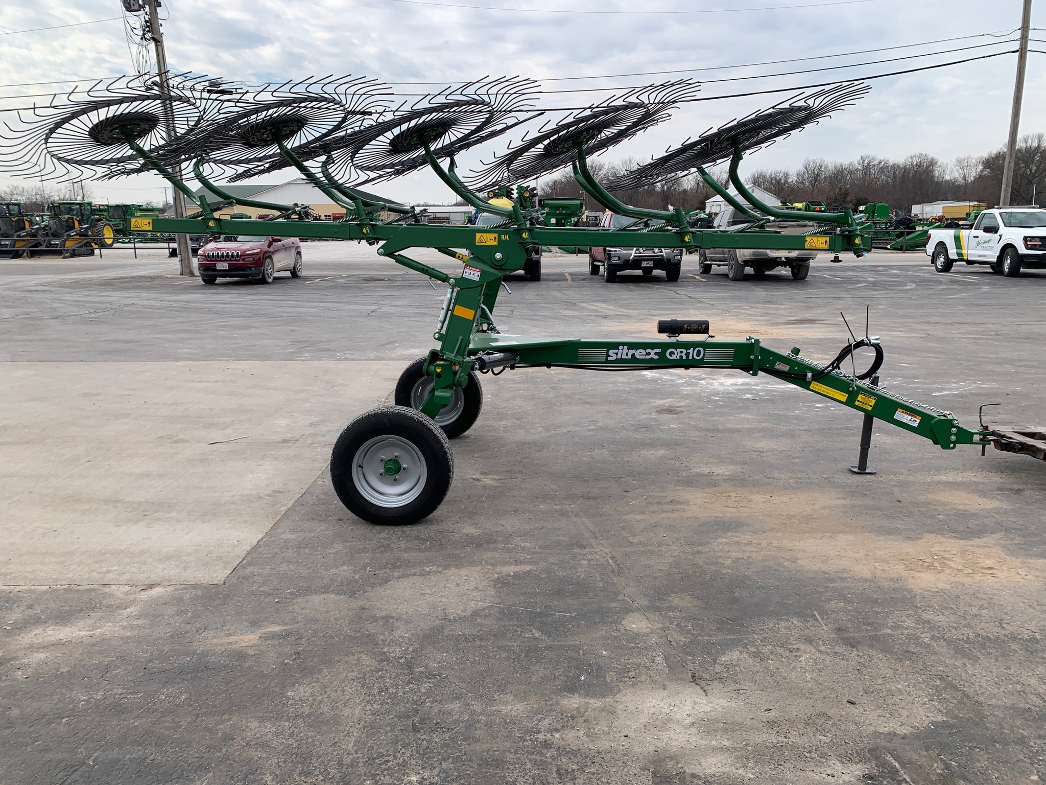  2025 Sitrex QR10 at Heritage Tractor in Lamar, MO