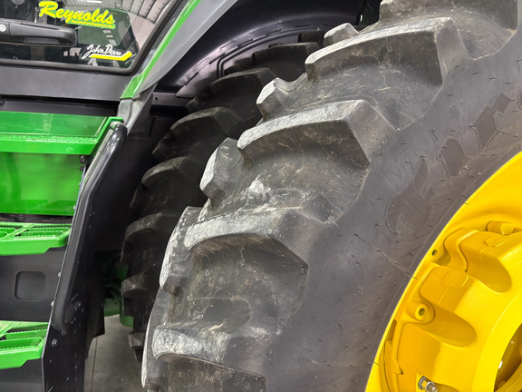 2022 John-Deere 8R 280