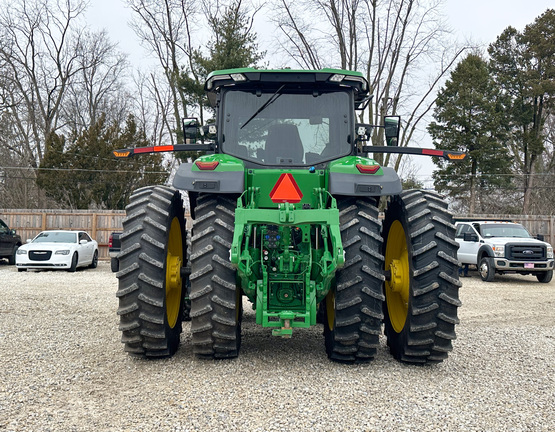 2022 John-Deere 8R 280