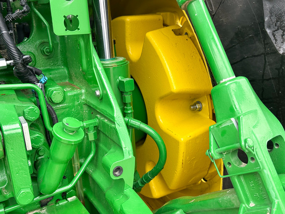 2022 John-Deere 8R 280