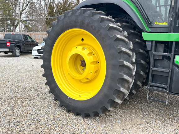 2022 John-Deere 8R 280