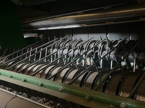 2021 John Deere 560M (2nd thumbnail)