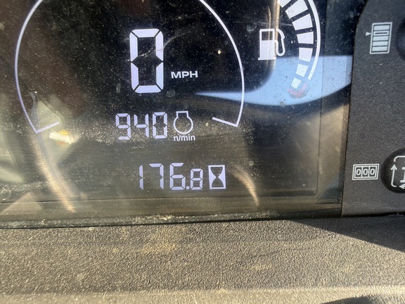 2020 John Deere XUV835E Photo 5