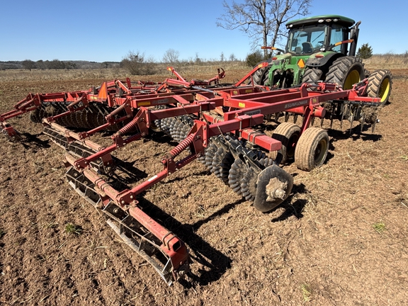 2006 Sunflower 6630