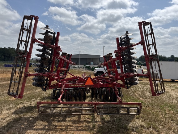 2006 Sunflower 6630