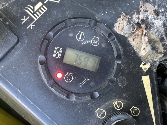 2010 John Deere Z910A Photo 7