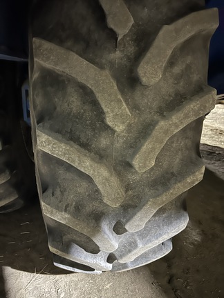 Used 2014 Brandt 1322 Grain Carts at Horizon Ag & Turf in Westlock, AB - Photo4