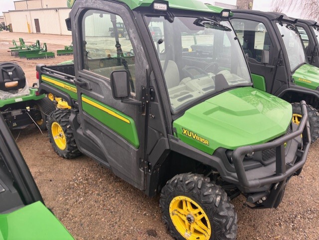 2020 John Deere XUV 835R Image 4