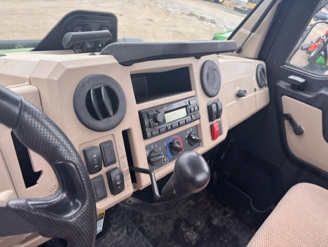 2020 John Deere XUV 835R Image 8