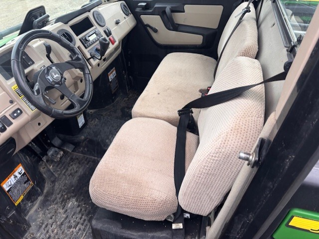 2020 John Deere XUV 835R Image 9