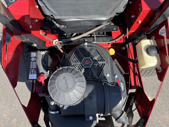 2025 Toro 74002 / 4000 SERIES 52″