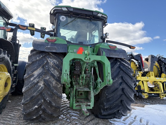 Photo of 2023 John Deere 8R 370