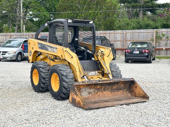 2006 John-Deere 332