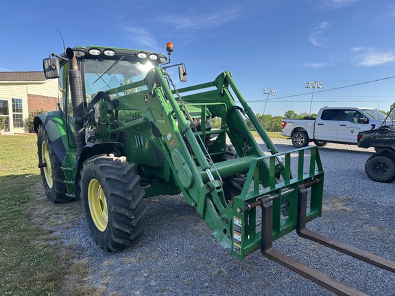 2013 John Deere 6125R