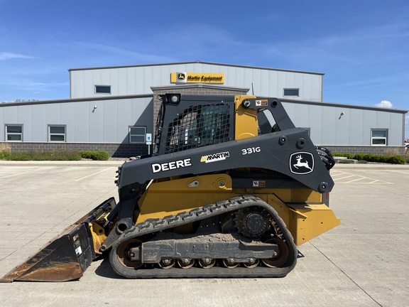 Photo of a 2024 John Deere 331G