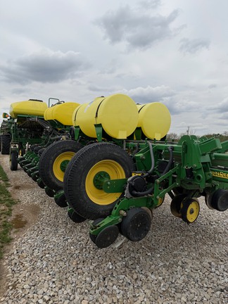 2010 John-Deere 1770NT CCS