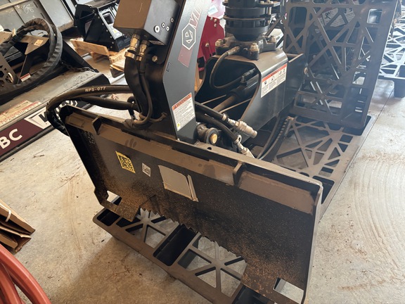 Used 2024 Bobcat MT100 Landscape Loaders at Koenig Equipment in Oxford, OH - Photo12