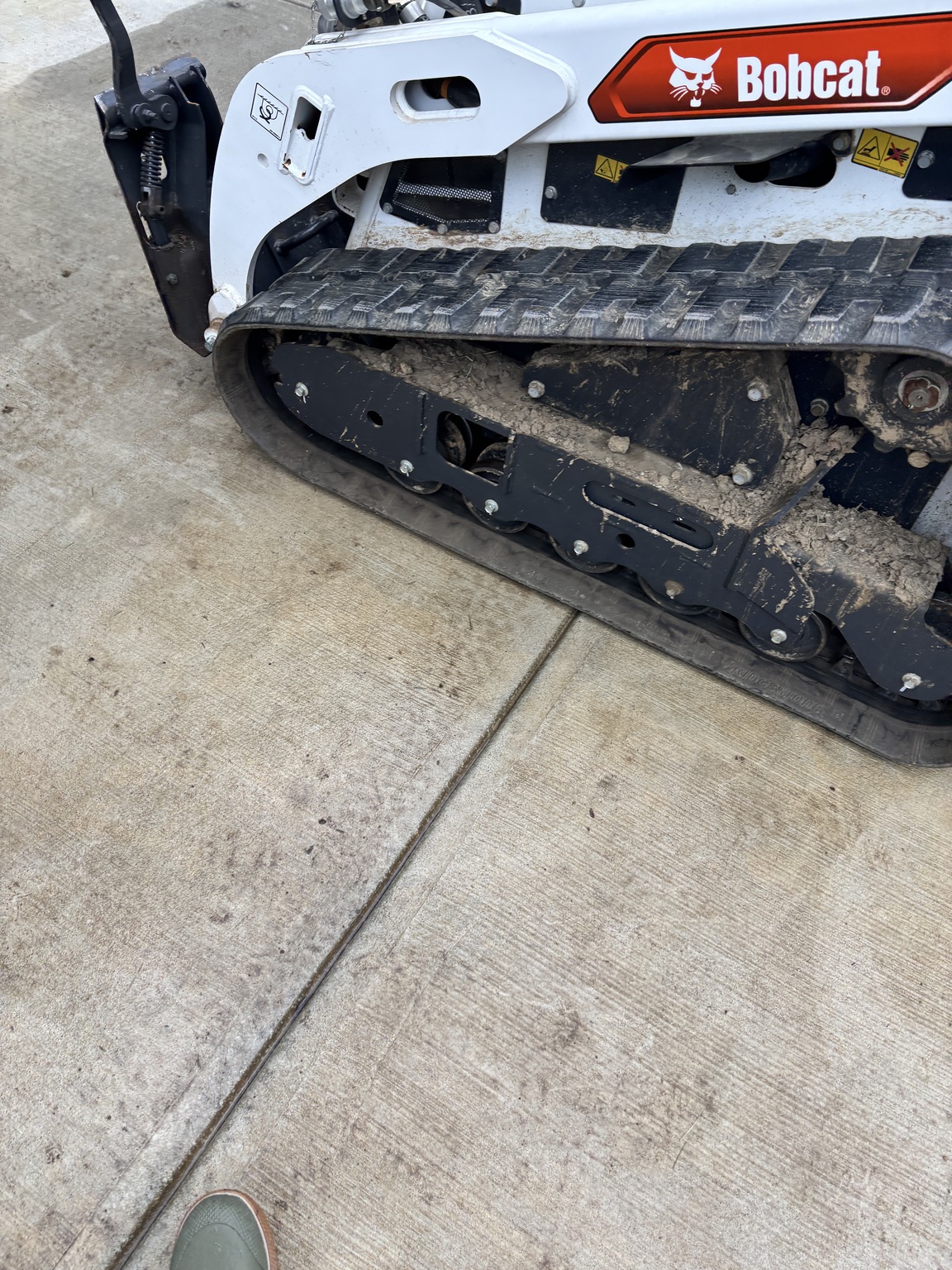 Used 2024 Bobcat MT100 Landscape Loaders at Koenig Equipment in Oxford, OH - PhotoXL30