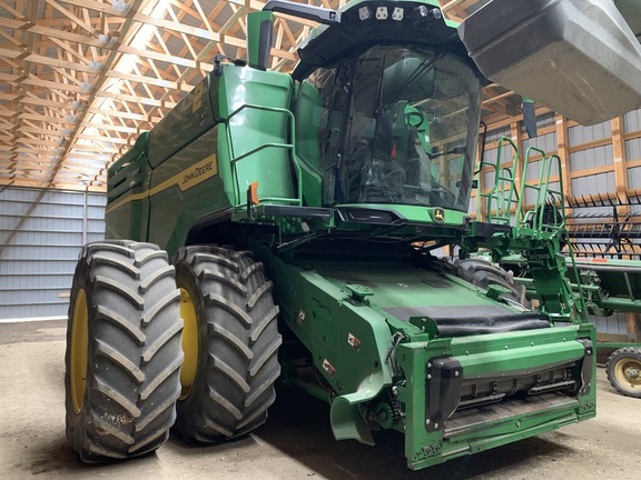 2022 John Deere X9 1000