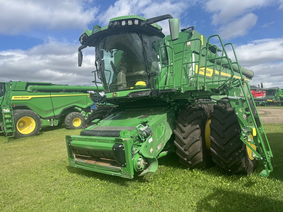 2022 John Deere X9 1000