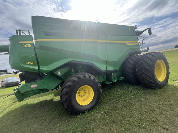 2022 John Deere X9 1000