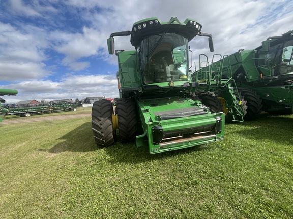 2022 John Deere X9 1000
