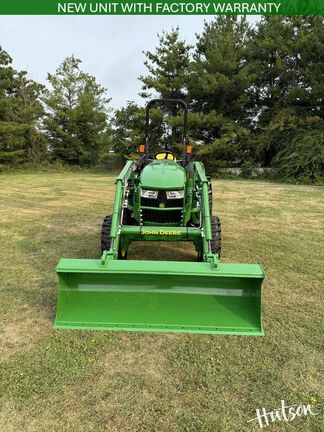Photo of 2026 John Deere 4052M