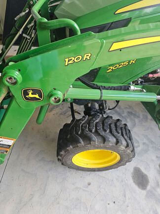 2021 John Deere 2025R-4