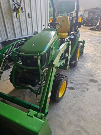 2021 John Deere 2025R-2