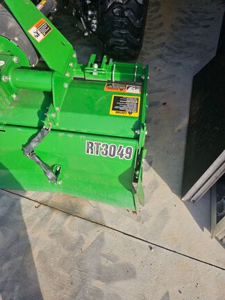 2021 John Deere 2025R-6
