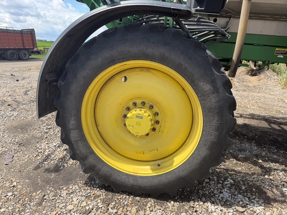 2019 John Deere R4038 - Photo20