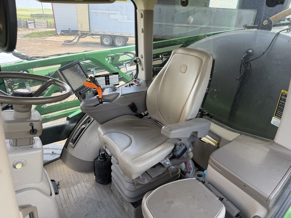 2019 John Deere R4038 - Photo23