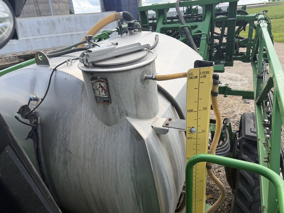 2019 John Deere R4038 - Photo24