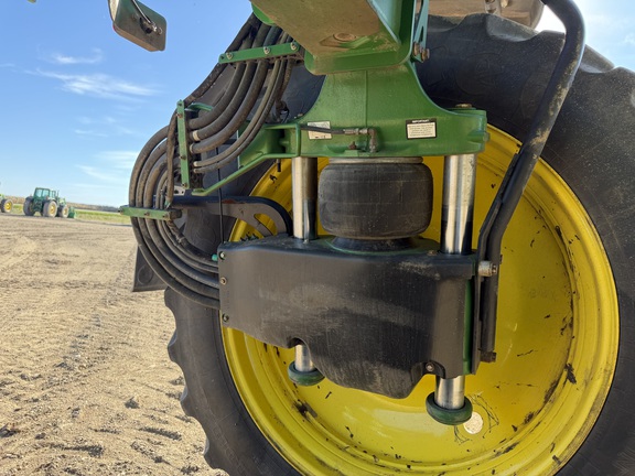 2019 John Deere R4038 - Photo18