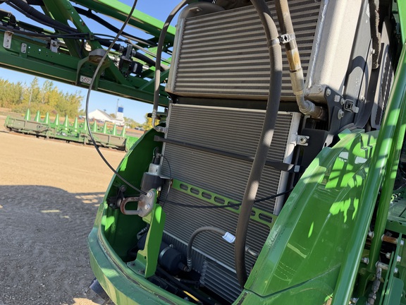 2019 John Deere R4038 - Photo30