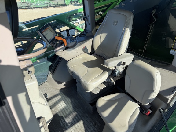 2019 John Deere R4038 - Photo38