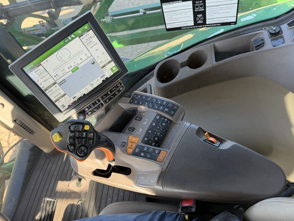 2019 John Deere R4038 - Photo42